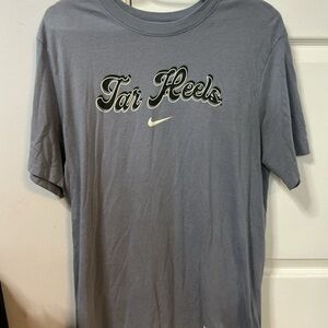 Nike Men's Gray Tar Heels Tee